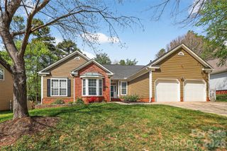 10631 Jardin Way, Charlotte, NC 28215