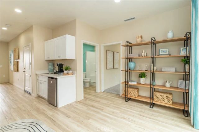 8187 Amerena Way, Fontana, CA 92335