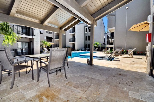 6910 Skillman Street 1004, Dallas, TX 75231