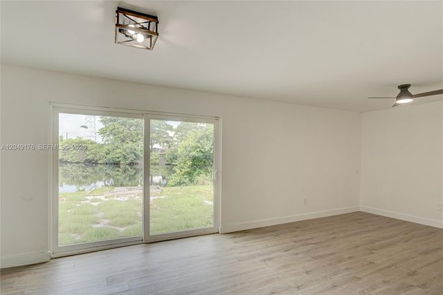649 NW 24th Avenue, Fort Lauderdale, FL 33311
