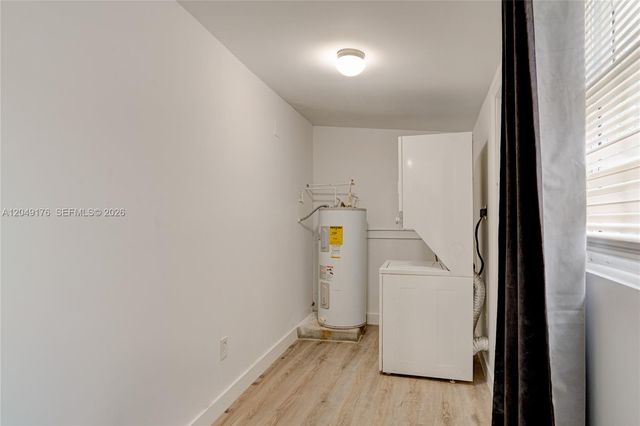 649 NW 24th Avenue, Fort Lauderdale, FL 33311