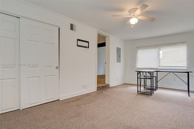 649 NW 24th Avenue, Fort Lauderdale, FL 33311
