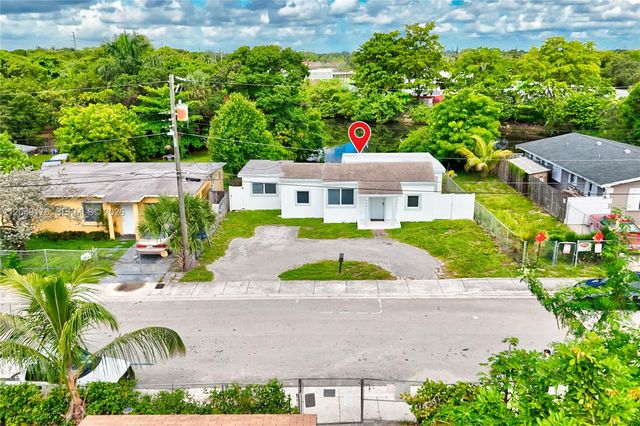 649 NW 24th Avenue, Fort Lauderdale, FL 33311