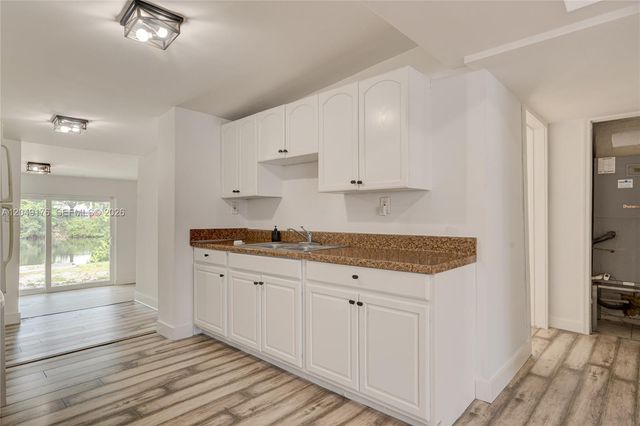 649 NW 24th Avenue, Fort Lauderdale, FL 33311