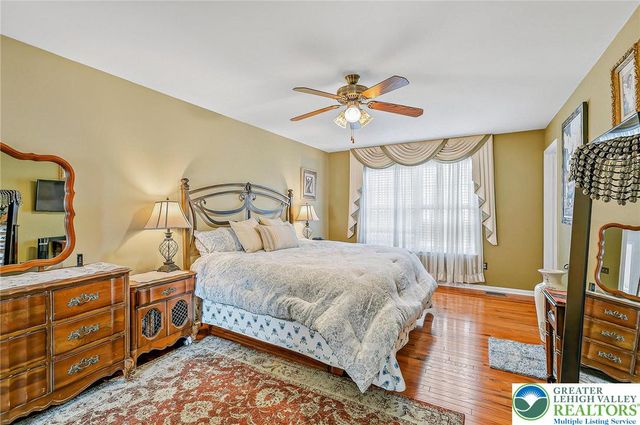 2560 Country Top Trail, Bethlehem City, PA 18020