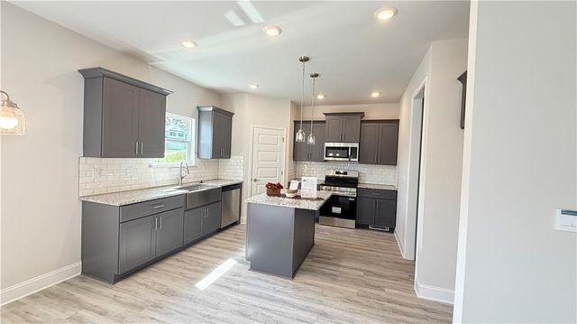 615 Bald Ridge Circle, Demorest, GA 30535