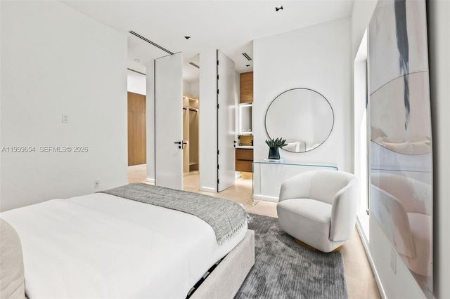 325 W 63rd St, Miami Beach, FL 33141