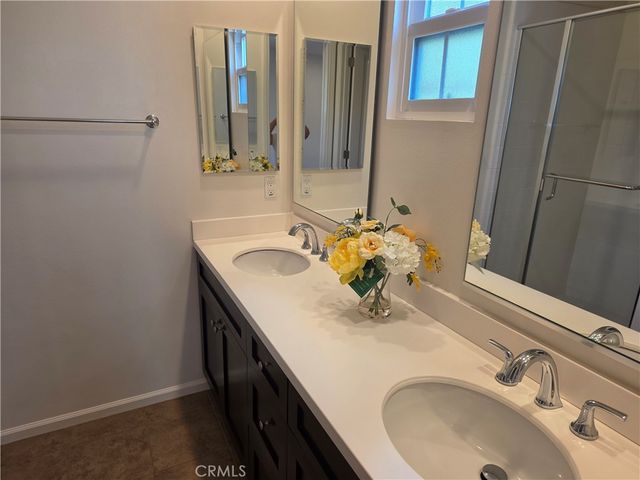 89 Strawberry, Irvine, CA 92620