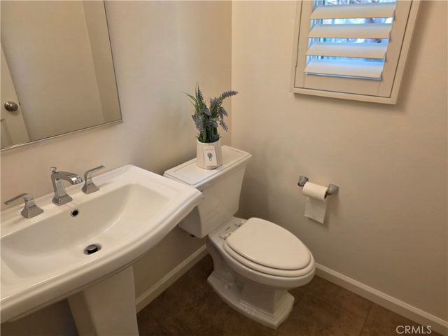 89 Strawberry, Irvine, CA 92620