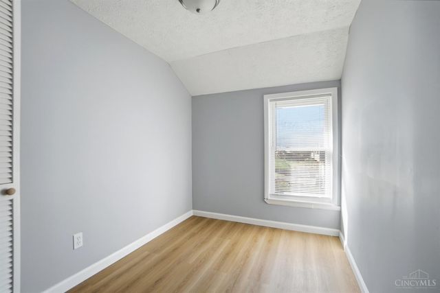 6271 Betts Avenue, North College Hill, OH 45224