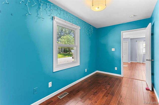 3322 Royal Boulevard, Commerce Twp, MI 48382