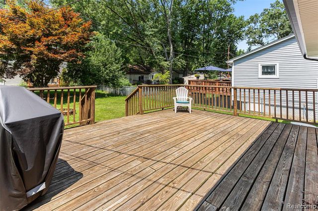 3322 Royal Boulevard, Commerce Twp, MI 48382