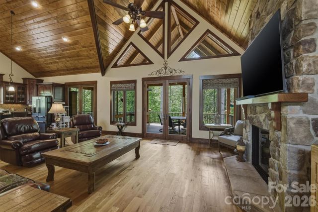 5613 Rocky Falls Lane 151, Lenoir, NC 28645
