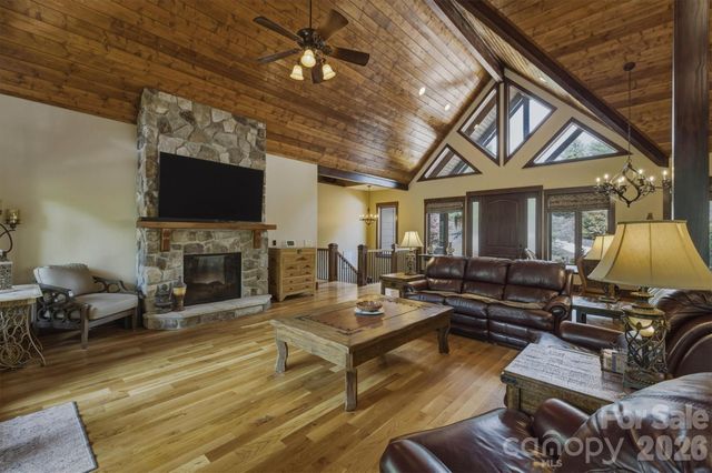 5613 Rocky Falls Lane 151, Lenoir, NC 28645