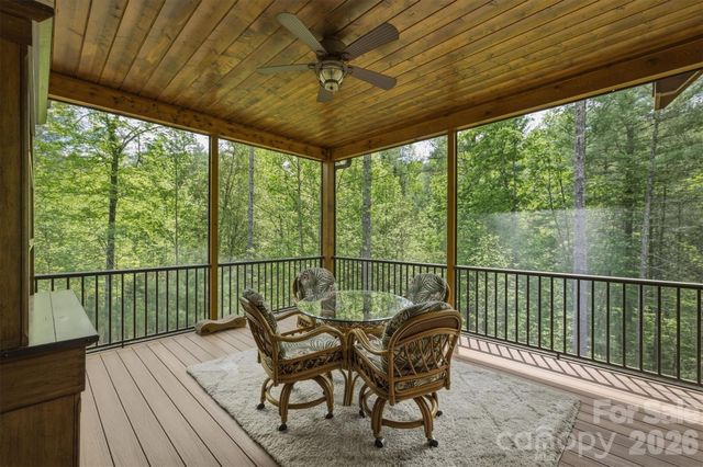 5613 Rocky Falls Lane 151, Lenoir, NC 28645