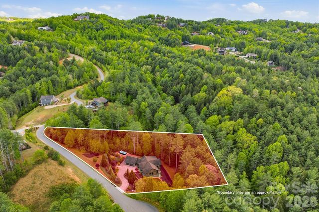 5613 Rocky Falls Lane 151, Lenoir, NC 28645