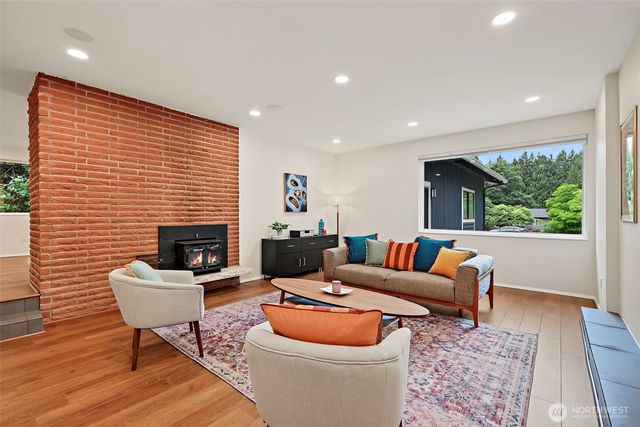 13020 158th Avenue SE, Renton, WA 98059