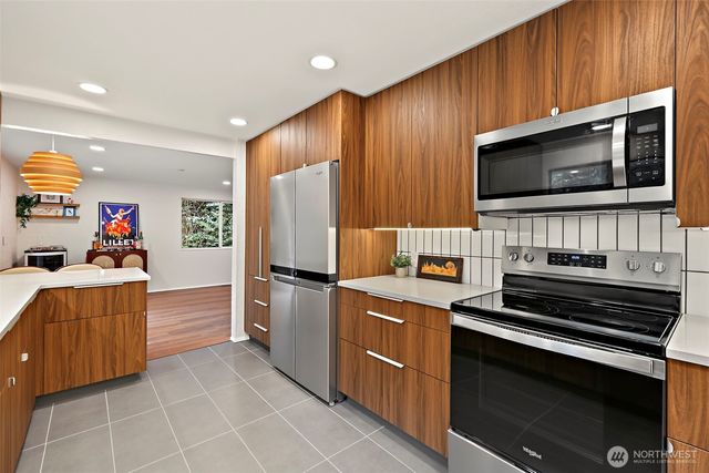 13020 158th Avenue SE, Renton, WA 98059