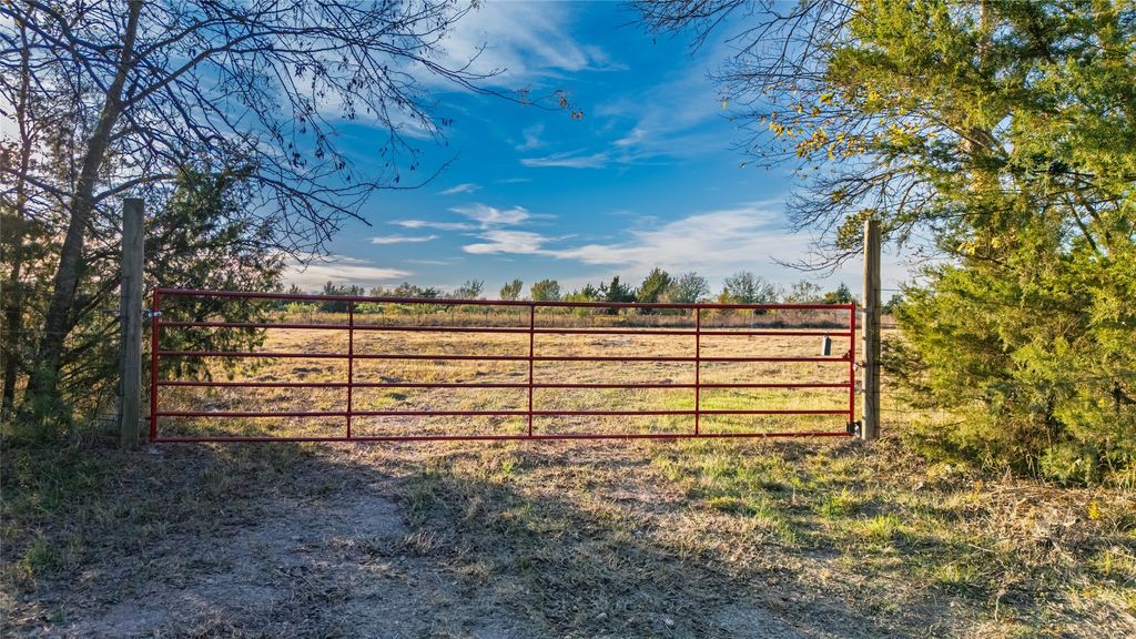 2585 County Road 2130, Cooper, TX 75432