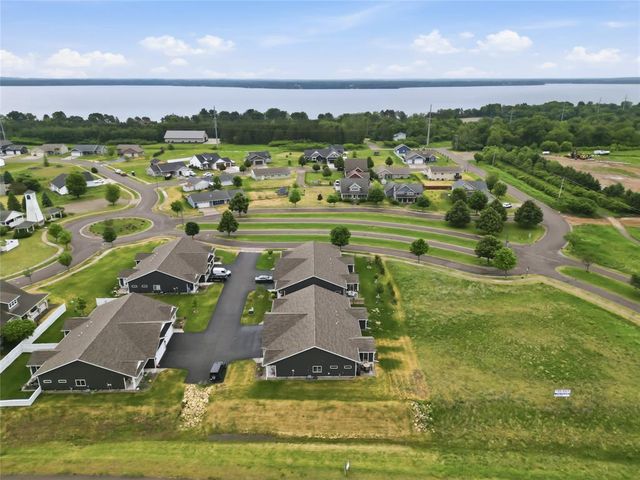 934 Wissota Green Boulevard, Chippewa Falls, WI 54729