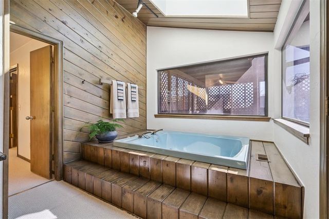 1902 Joe Taylor Circle, Norman, OK 73072