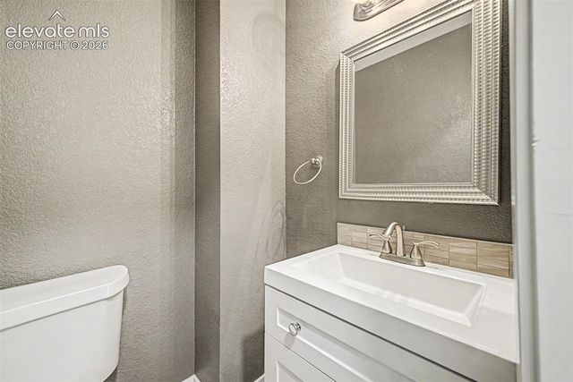 3135 Starlight Circle, Colorado Springs, CO 80916