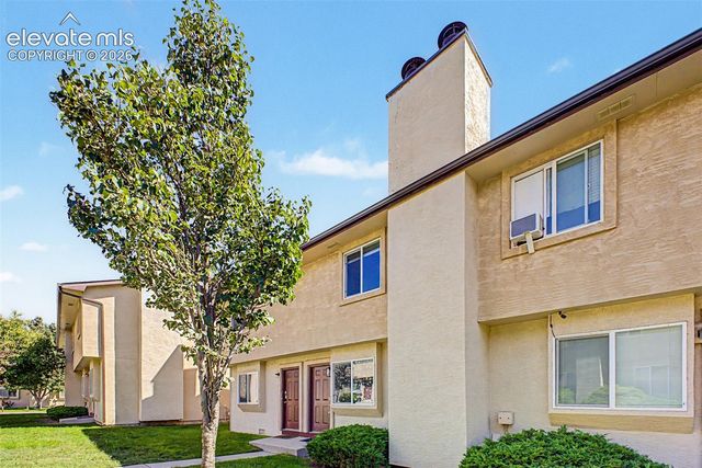 3135 Starlight Circle, Colorado Springs, CO 80916