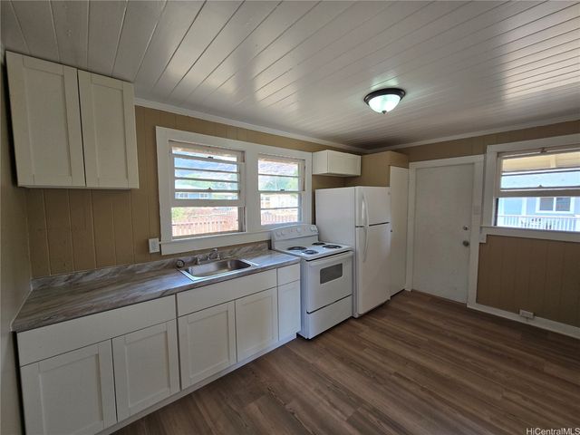 84-916 Hanalei Street, Waianae, HI 96792