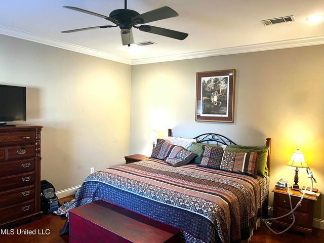 506 Orchard Brook Court, Florence, MS 39073