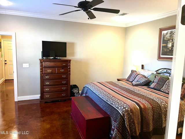 506 Orchard Brook Court, Florence, MS 39073