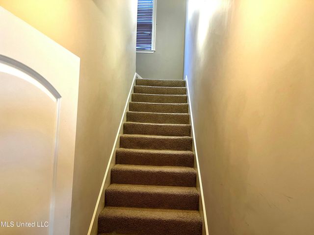 506 Orchard Brook Court, Florence, MS 39073