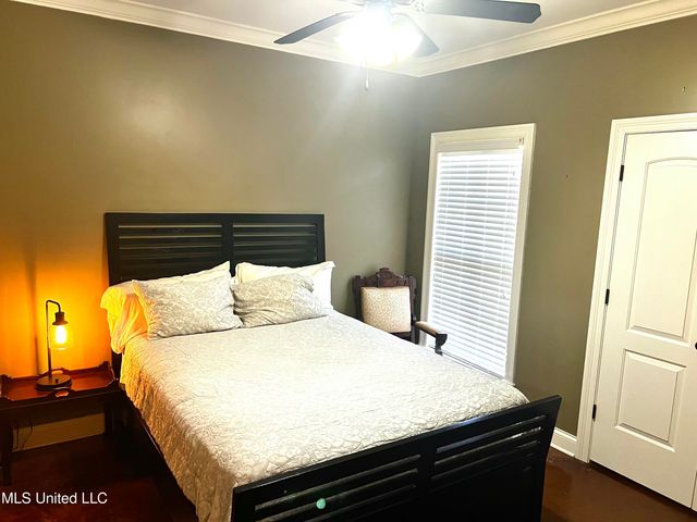 506 Orchard Brook Court, Florence, MS 39073