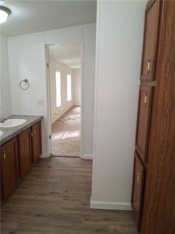 910 Sands Road, Cave Springs, AR 72718