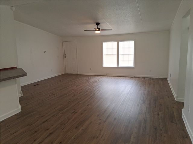 910 Sands Road, Cave Springs, AR 72718