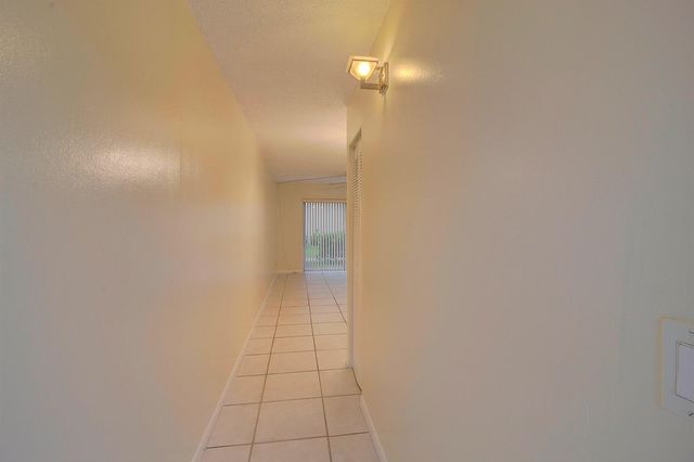 3206 SW CORAL RIDGE Drive 3206, Coral Springs, FL 33065