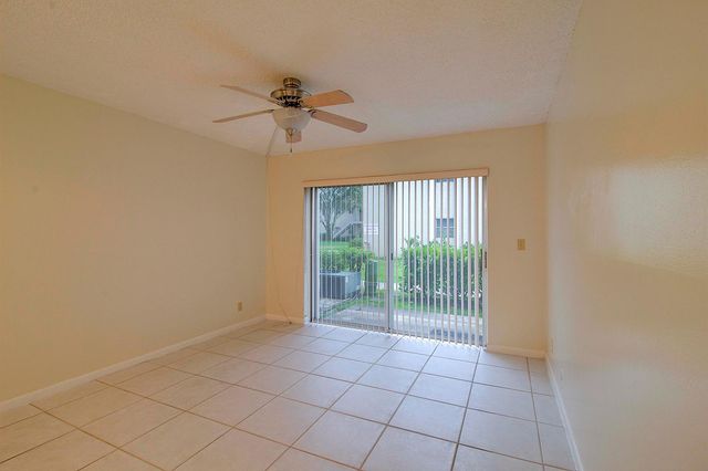 3206 SW CORAL RIDGE Drive 3206, Coral Springs, FL 33065