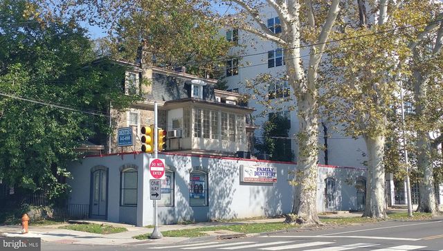 190 W MAPLEWOOD AVE, Philadelphia, PA 19144