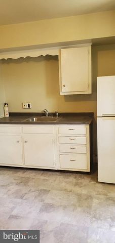 190 W MAPLEWOOD AVE, Philadelphia, PA 19144