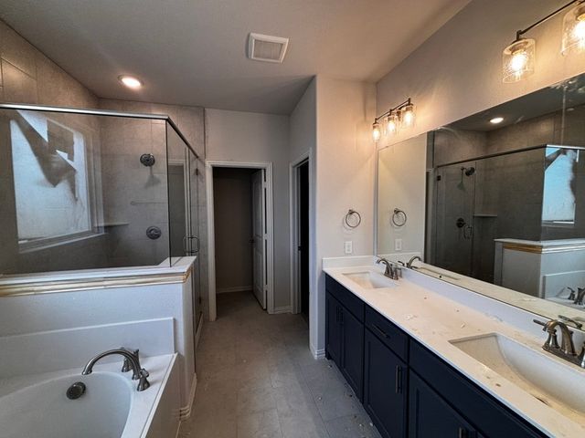 136 Pheasant Run Drive, New Fairview, TX 76078