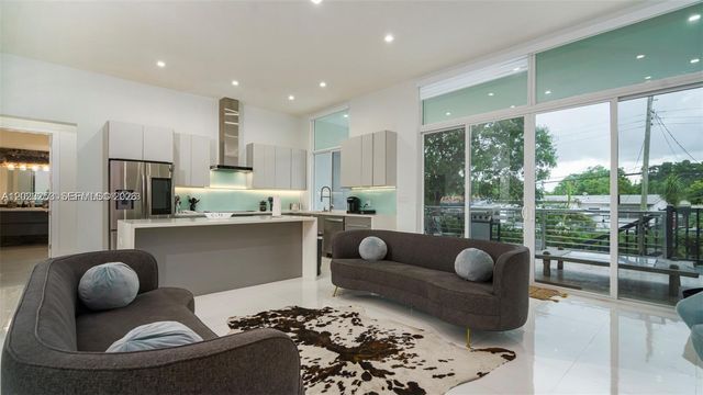 1759 SW 30th Pl 0, Fort Lauderdale, FL 33315