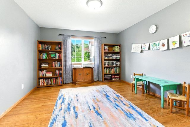 4206 Knoll Ridge Drive, Cedar Falls, IA 50613