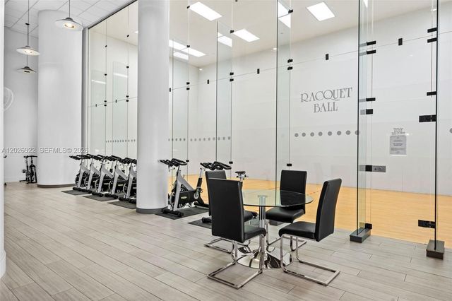 16500 Collins Avenue TH8, Sunny Isles Beach, FL 33160