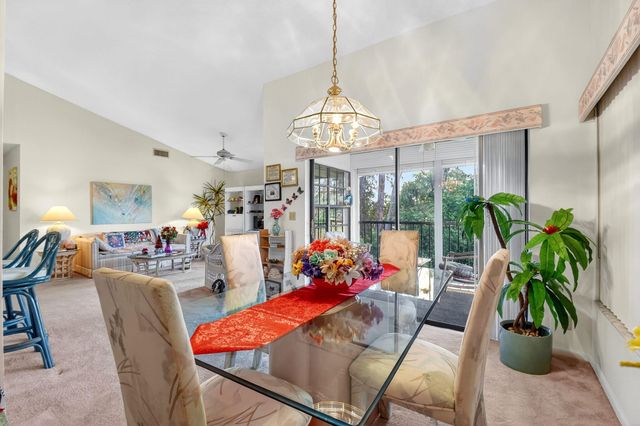 3227 Perimeter Drive, Greenacres, FL 33467