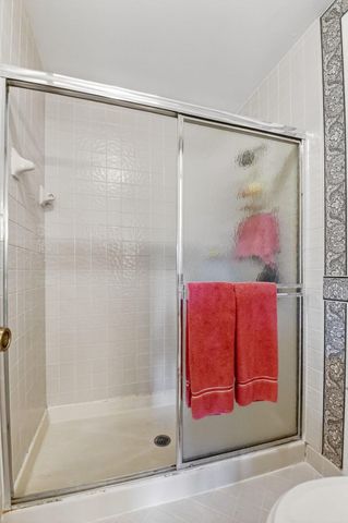 3227 Perimeter Drive, Greenacres, FL 33467