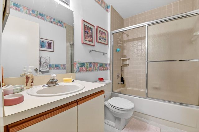 3227 Perimeter Drive, Greenacres, FL 33467