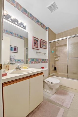 3227 Perimeter Drive, Greenacres, FL 33467