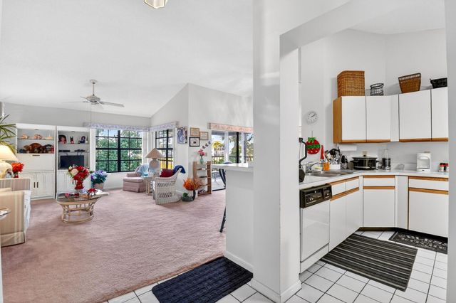 3227 Perimeter Drive, Greenacres, FL 33467