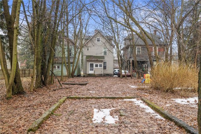 410 N Beaver St, New Castle, PA 16101