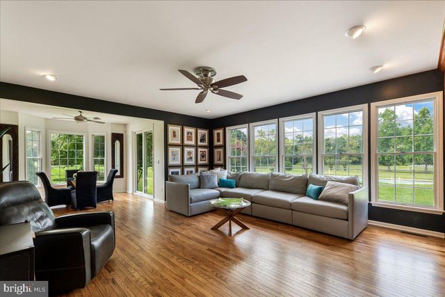 18 SUNFLOWER CIR, Lumberton, NJ 08048