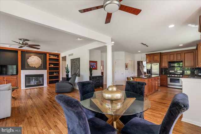 18 SUNFLOWER CIR, Lumberton, NJ 08048